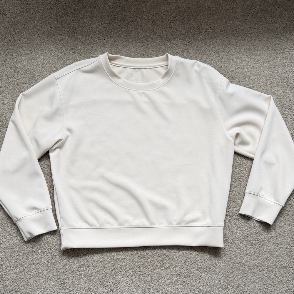 A New Day Women's Sandwash Pullover Sweatshirt Size Small Cream Sporty Crewneck